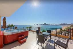 Villa Del Palmar Luxury Resort with Amenities - Image 4