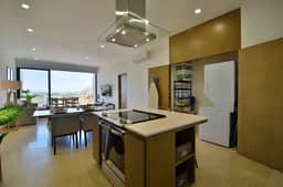 2BD Luxury Condo the heart of CSL (Montemar 101) - Image 3
