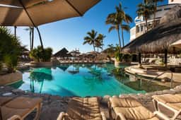 2BD Villa Club Cascadas: Ocean Views & Resort - Image 5