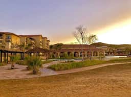 2BD Solmar Luxury Resort, Ocean View & Pool - Image 3
