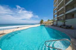 3BD Costa Azul Pool, Resort & Ocean Views - Image 5
