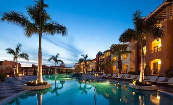 2BD Hacienda Encantada: Resort Pool & Ocean Views - Image 2