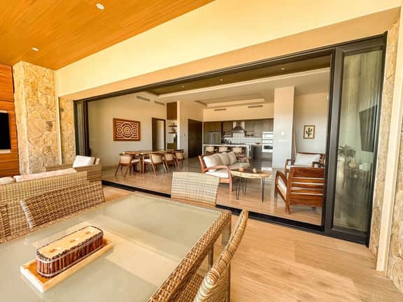 Stylish 3-Bedroom Oceanfront PH w/ Golf Cart - Image 5