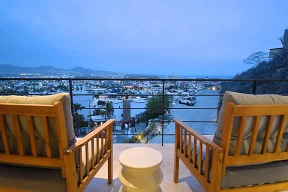 Montemar 202 : Luxury apartment in Heart of Cabo - Image 2
