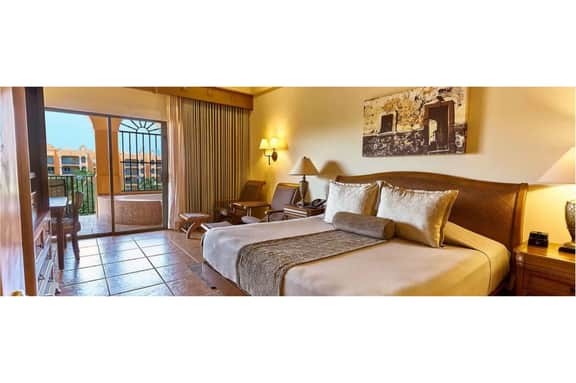 2BD Royal Haciendas: Luxury Resort Puerto Juarez - Image 2