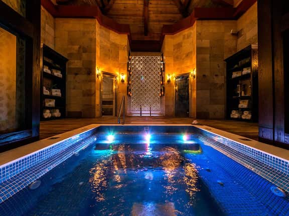 Grand Luxxe Residence Loft - 40% flat off on Last Minute Booking - Image 2