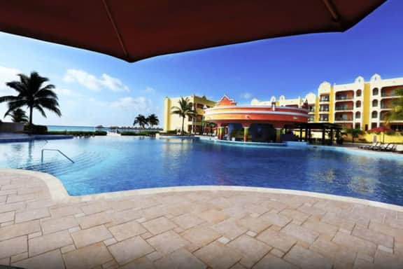 2BD Royal Haciendas: Terrace w/ Oceanview & Resort - Image 4