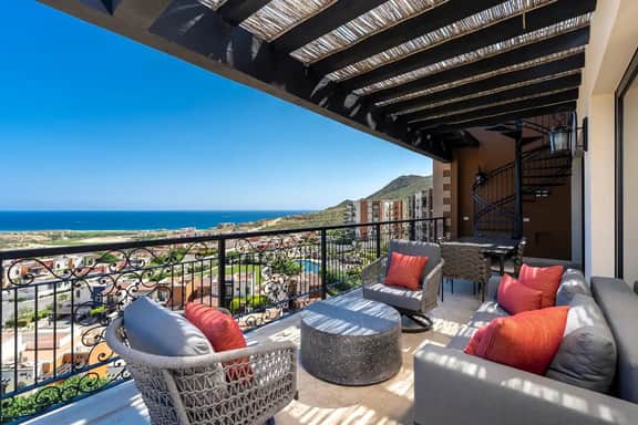 3BD Begati Ocean Views with Luxury Resort - Image 4