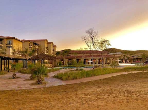 2BD Solmar Luxury Resort, Ocean View & Pool - Image 3