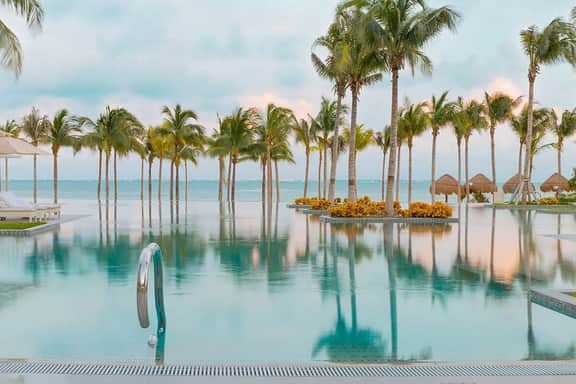 2BD Oceanview Suite Garza Blanca Cancun - Image 2