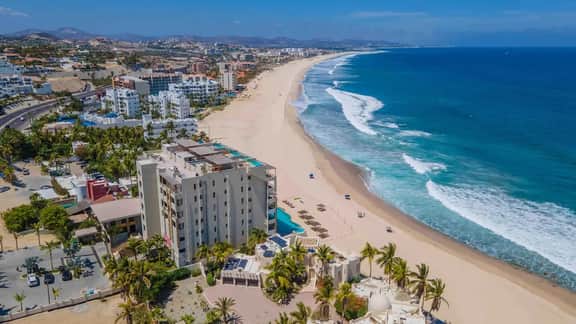3BD Costa Azul Pool, Resort & Ocean Views - Image 2