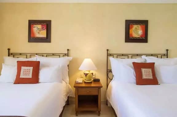Villa Del Arco Beach Resort - Image 3