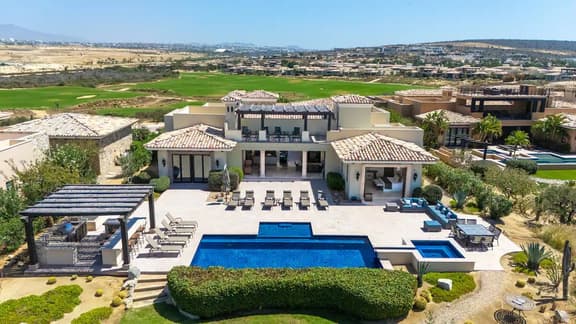 5 BR Grand Villa at Diamante - Image 1