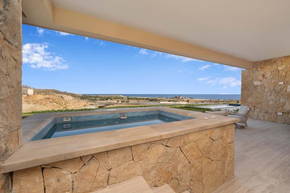 4BD Alvar: Oceanfront, Stunning Views, Luxury - Image 1