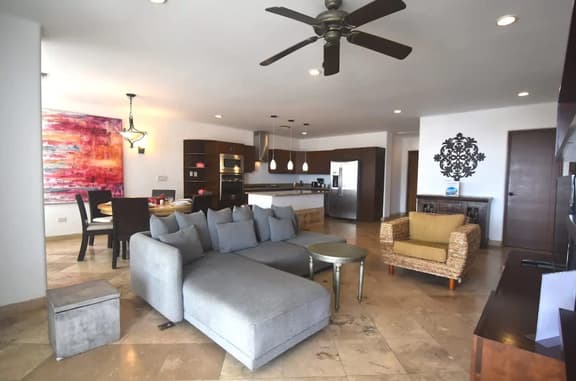 2BD Luxury Oceanview Condo with Private Pool - Image 1