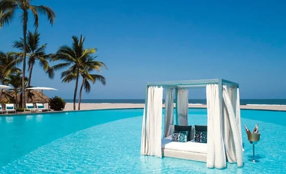 Grand Luxxe five diamond beach resort - Image 1